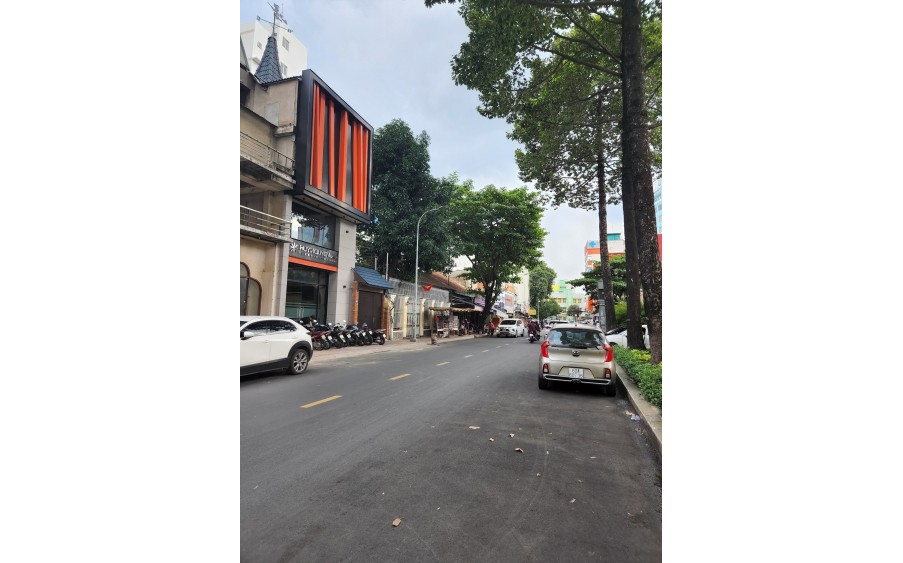 Bán Nhà MẶT TIỀN KD đường Âu Cơ,Q.Tân Bình,DT:8mx27m,KC:TRỆT,Giá:28,6 tỷ